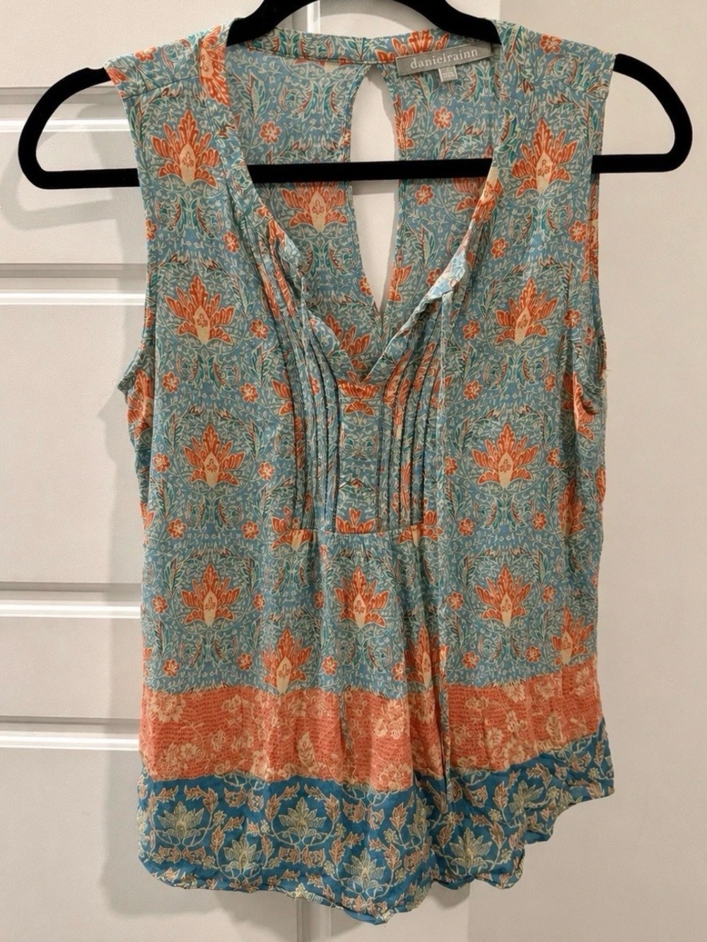 Daniel Rainn Teal and Orange Floral Pintuck Sleeveless Top